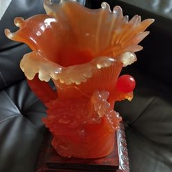 Pink Jade Vase With 2 Urns