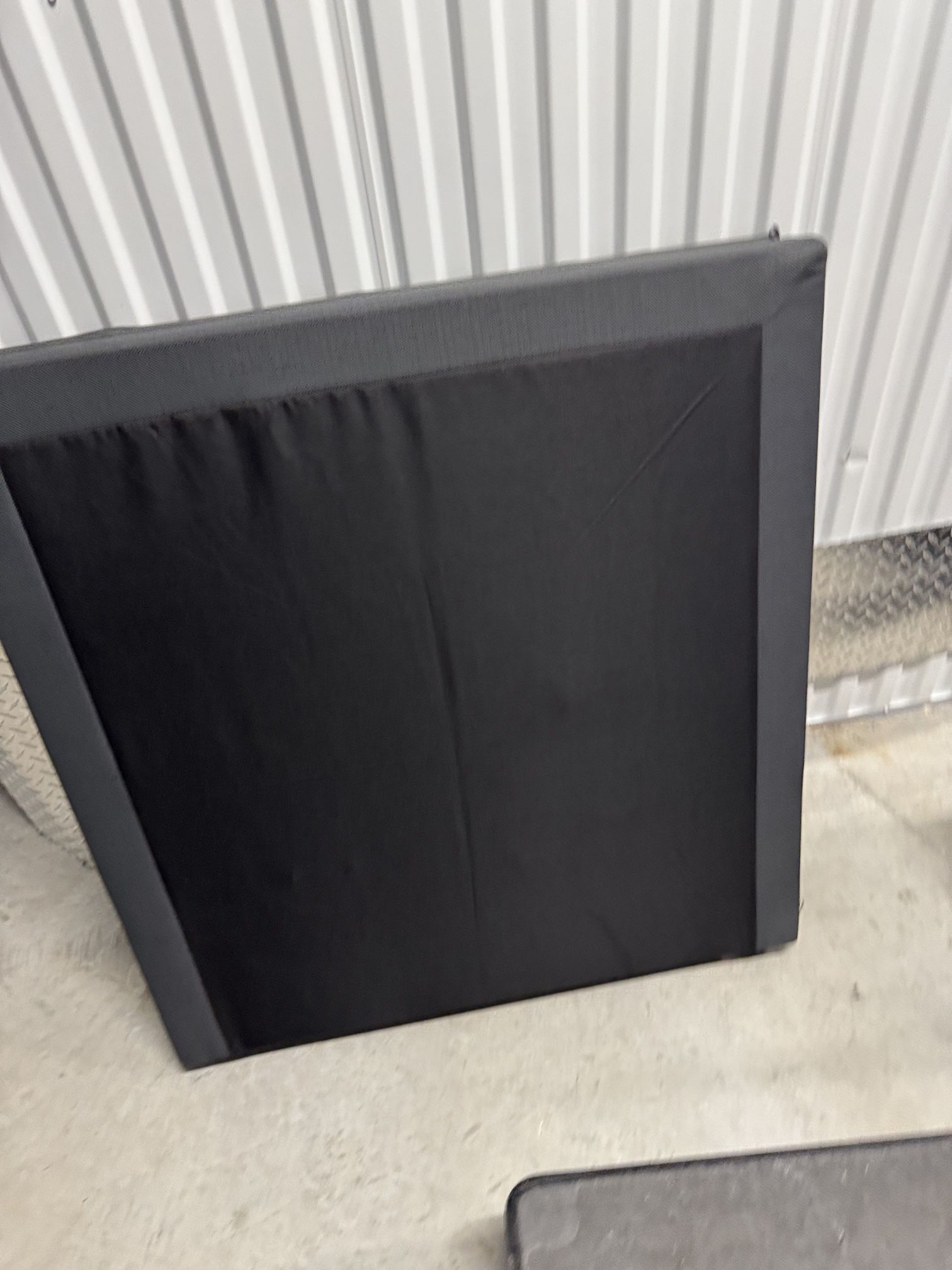 Adjustable Base, Twin XL, Like New, Perfect Condition