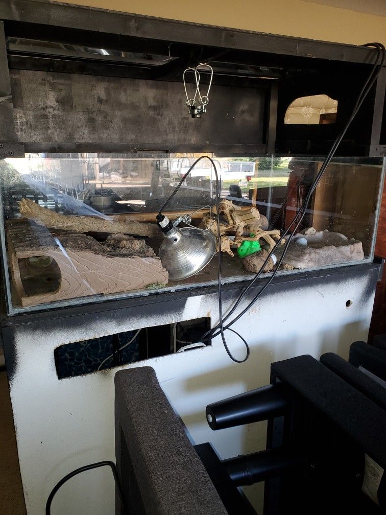 Reptile/Fish Tanks IF NOT MARKED SOLD ITS STILL AVAILABLE for Sale in