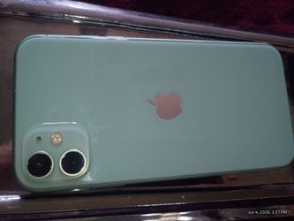 iPhone 11 *MINT
