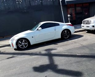 2004 Nissan 350 z stick shift 7000