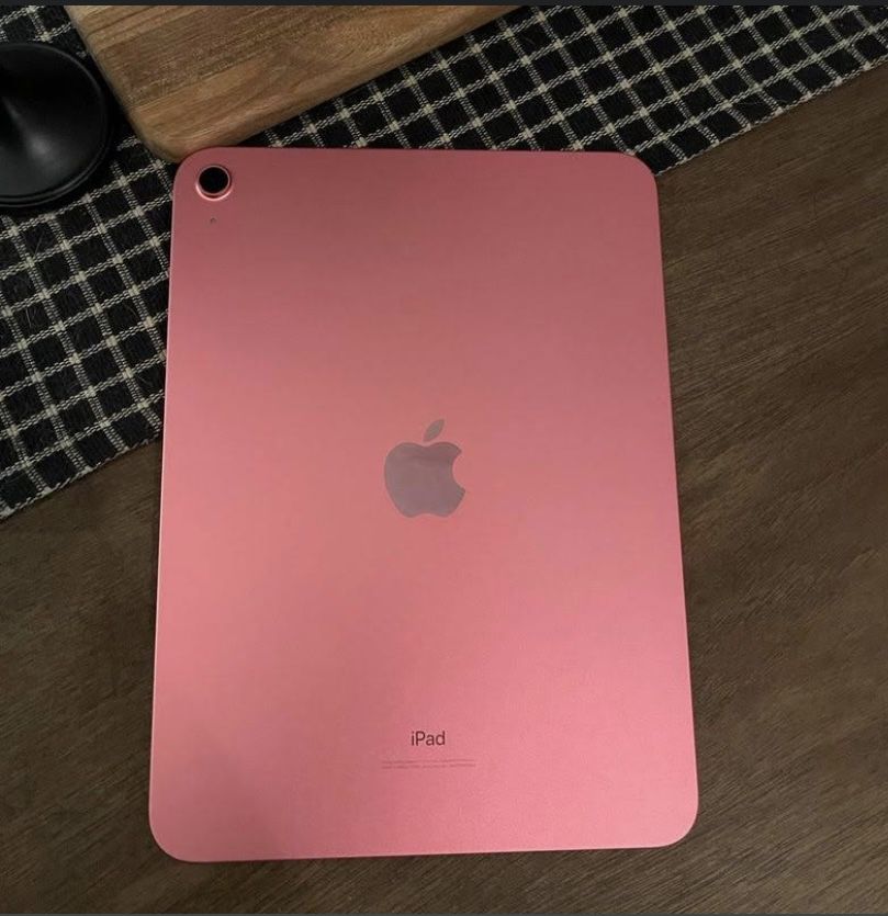 Pink iPad for Sale in Jacksonville, FL - OfferUp