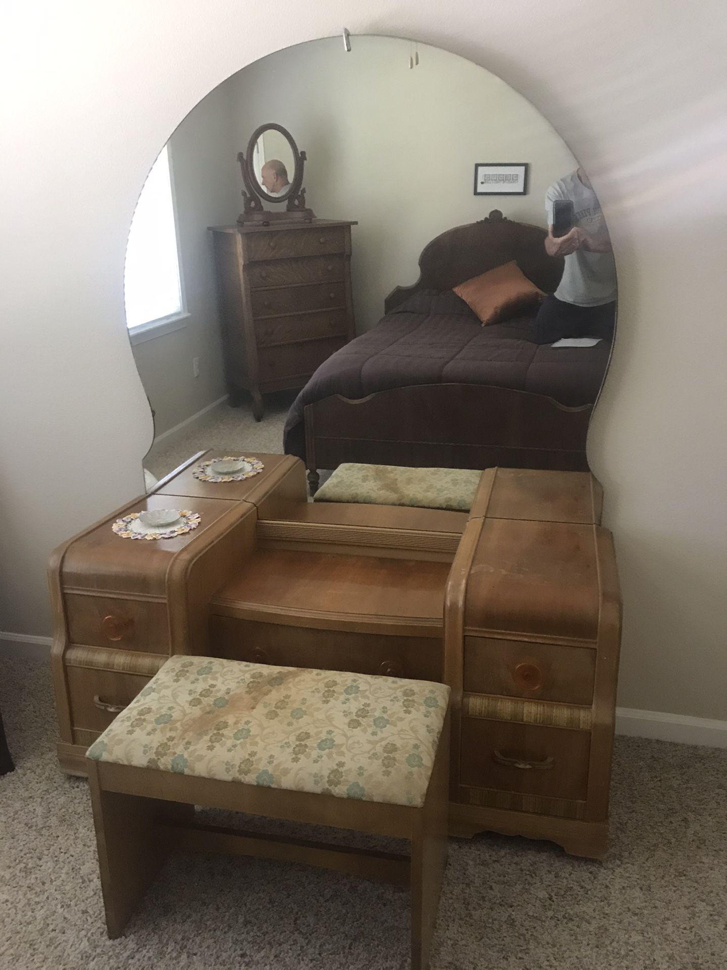 Antique vanity with mirror and stool