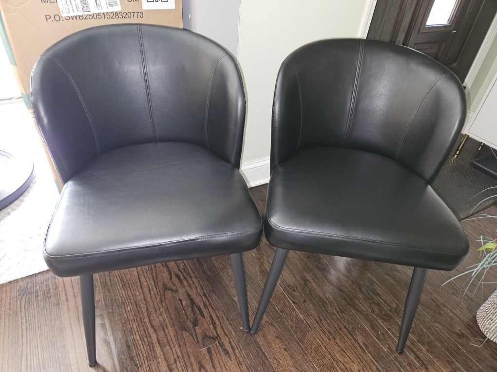 Black Faux Leather Dinning Room Chairs