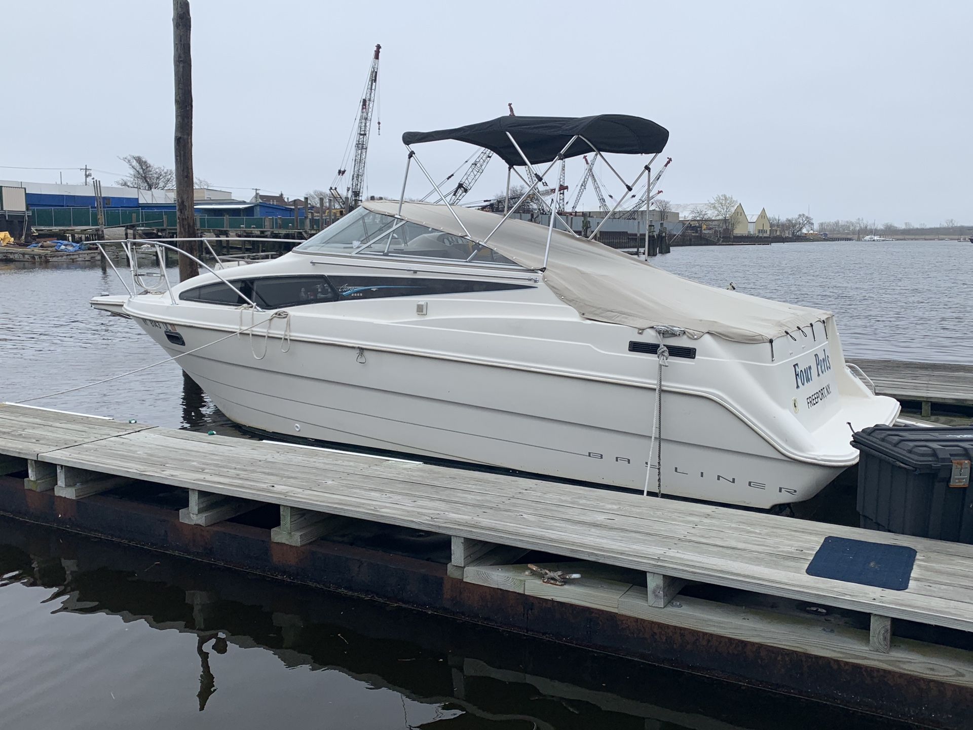 1995 bayliner 27 foot boat