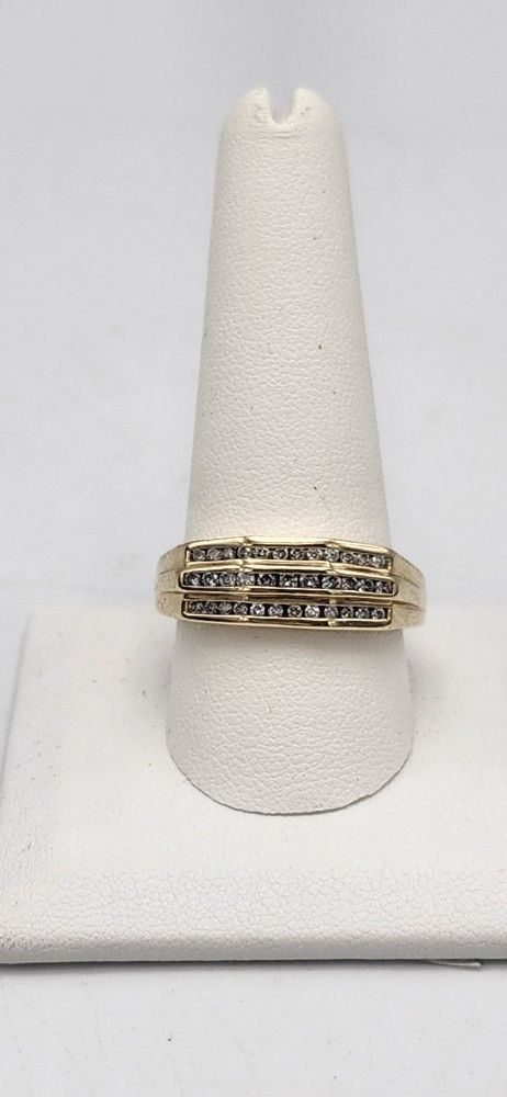 10kt Gold .35cttw Diamond Band Ring 4.9G