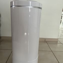 Pamper Trash Can