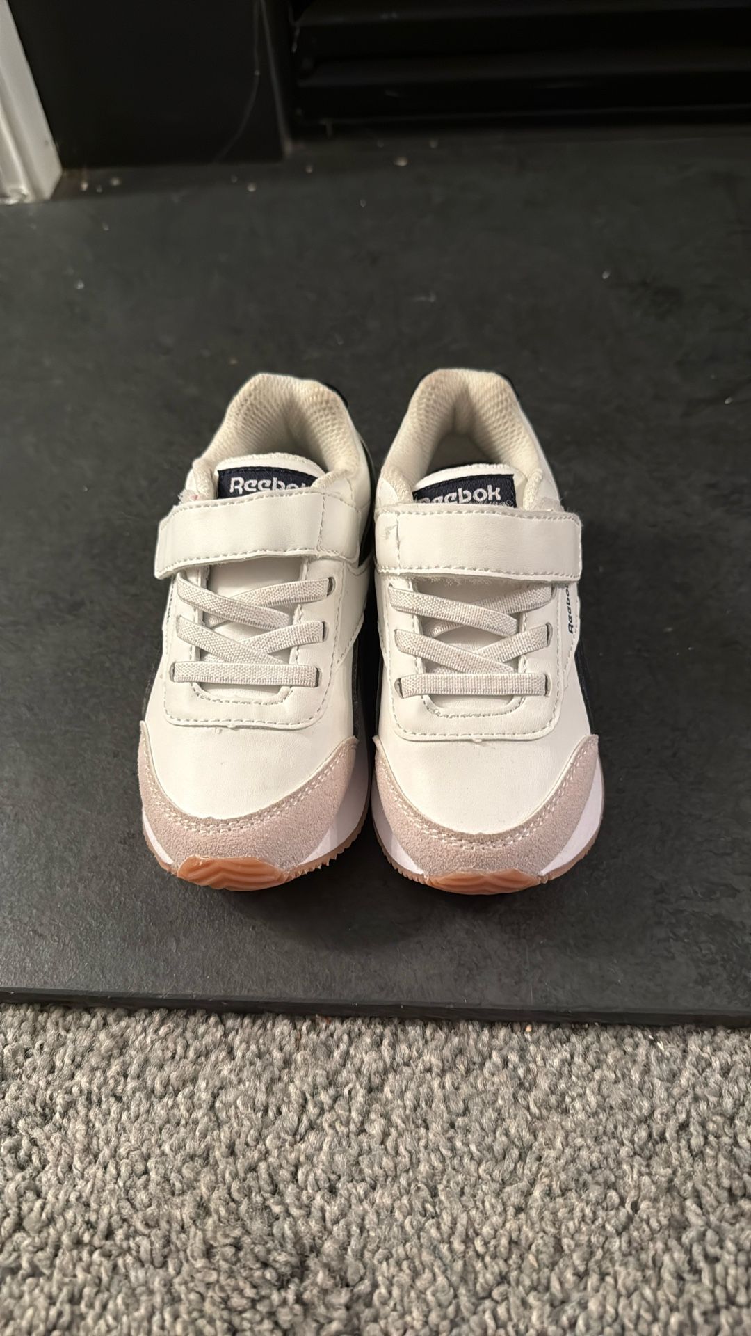 REEBOK