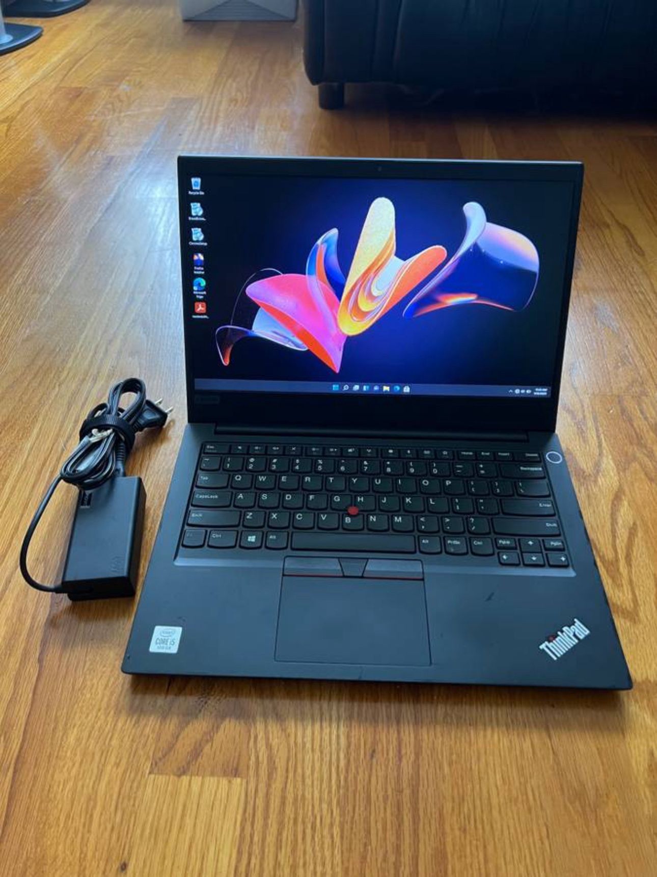 14 inches Lenovo ThinkPad E14 Laptop Win11 Pro i5 10210U @2.1Ghz Nvme 256Gb 500Gb RAM 16Gb Microsoft Office 2021 Optional - Product 2020 - 2021