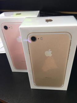 IPHONE 7 gold or rose gold 32gb Metro Simple Tmobile New