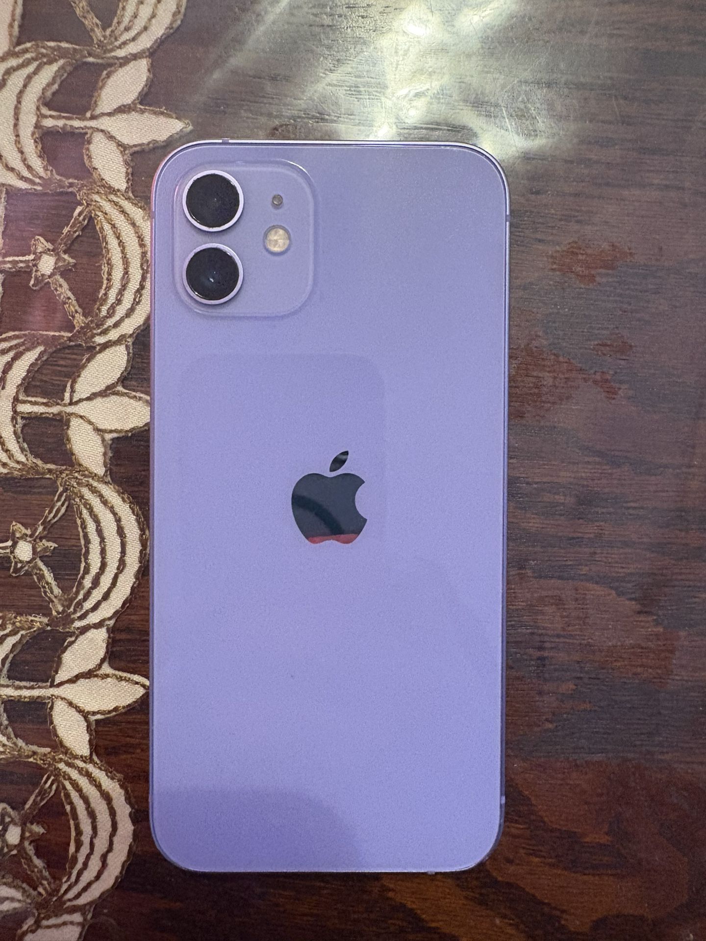 iPhone 12 