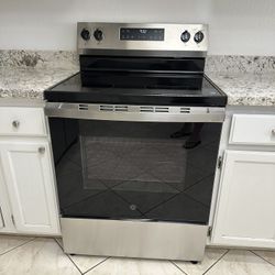 GE Electric Stove