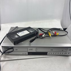 SAMSUNG VCR & DVD Combo Player DVD- V5650  DVD 4Head Hi-FI Stereo (No Remote)