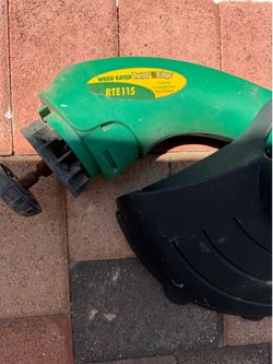 Weed Eater Twist 'N Edge string trimmer
