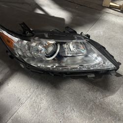 Toyota Headlight 