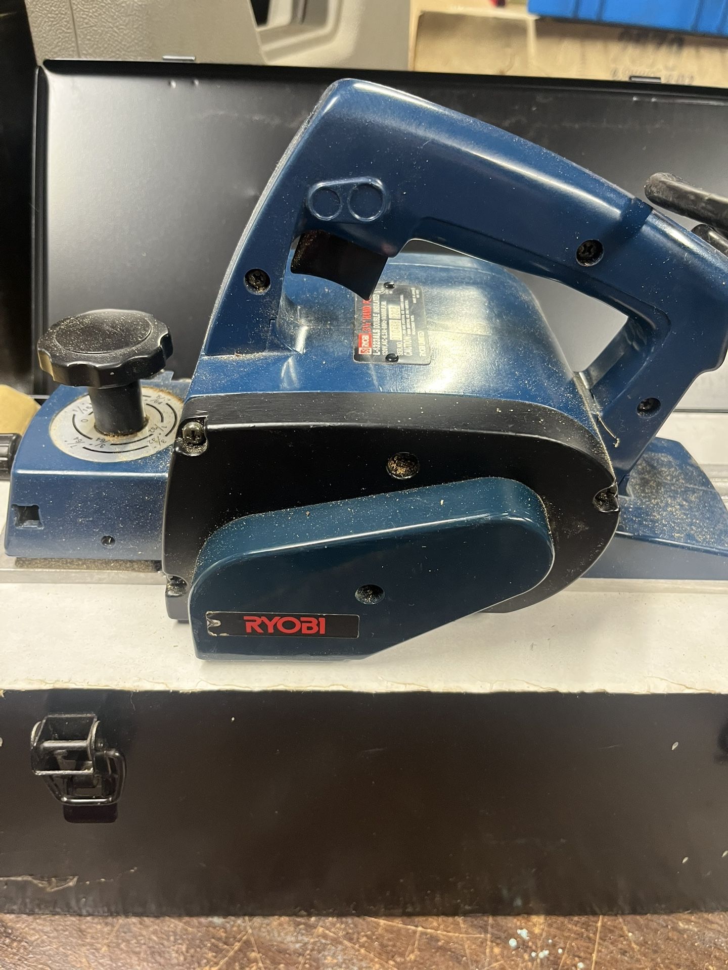 Complete In Metal Case - Ryobi Planer
