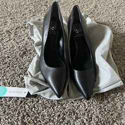 NEW Vince Camuto Caide Leather Heels – Size 8.5 Black