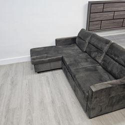 SLEEPER SOFA ( COMVERTIBLE COUCH)