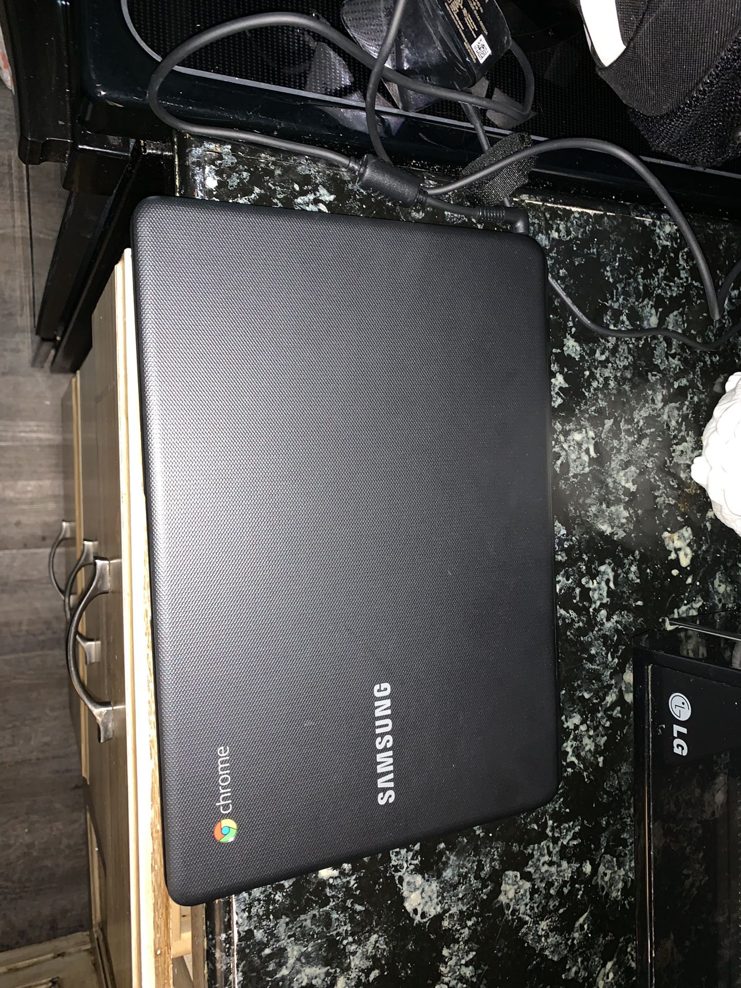 Samsung Chrome Notebook Model XE500C13. *Like New