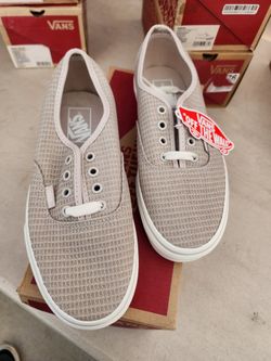 Vans Authentic Women Shoes 