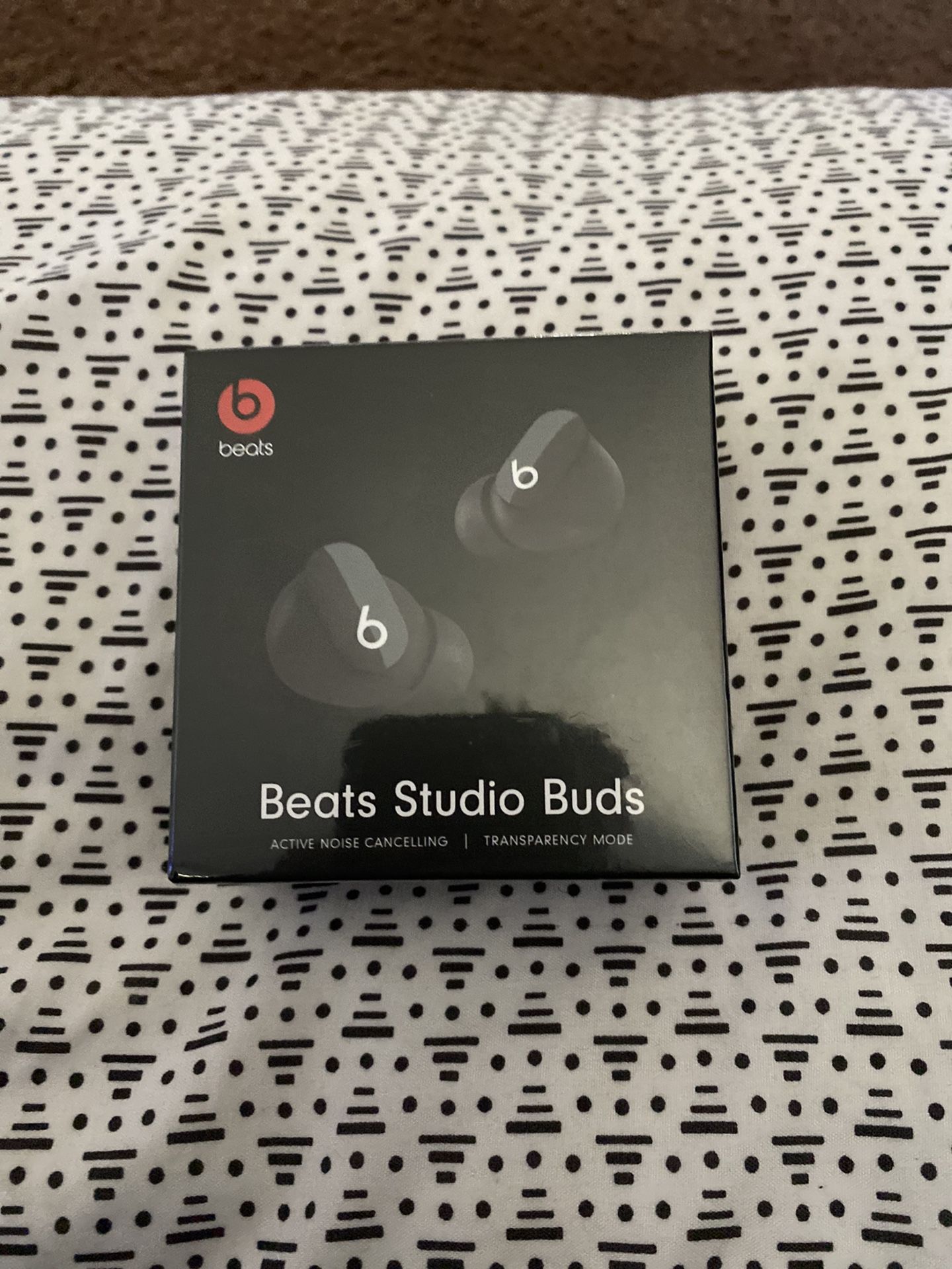 Beats Studio Buds 