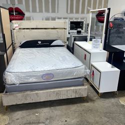 Brand New Queen Bedroom Set- Shop Now Pay Later 