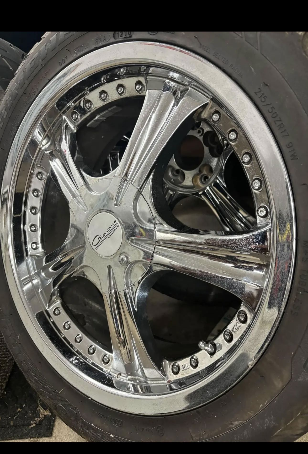 17' Custom Giovanna Rims