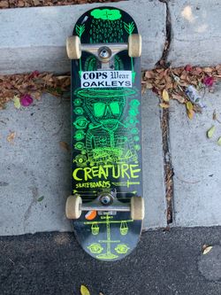 Skateboard creature