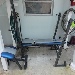Weight Bench With Attachments 