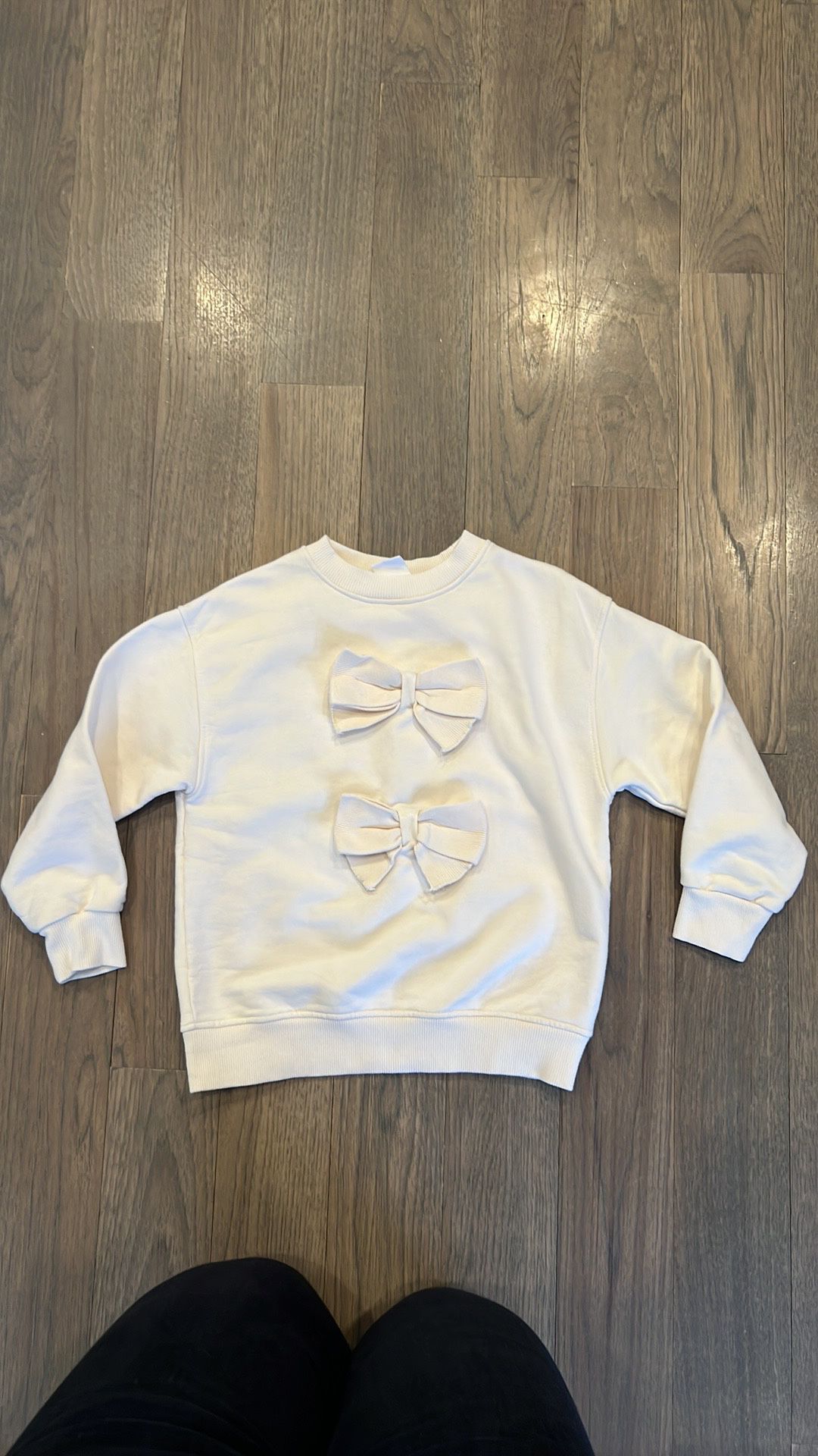 Zara sweatshirt size 8/9  Like New