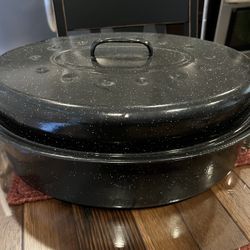 18” Covered Roasting Pan