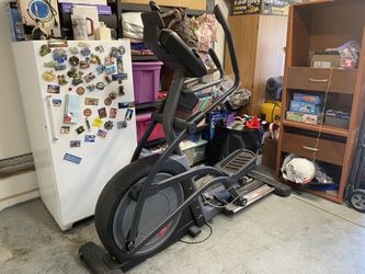 ProForm 9.0 NE Elliptical