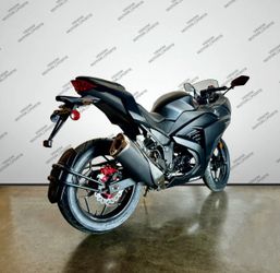 X22 125cc Kawasaki Ninja Clone | 4-Speed Manual Full Size Motorcycle