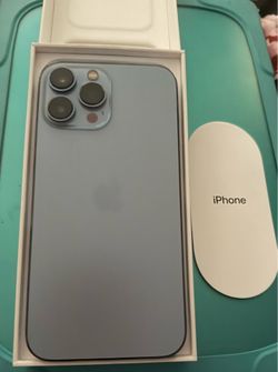 The Apple iPhone 13 Pro Max  256 GB