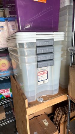 4x Sterilite clear 70qt totes