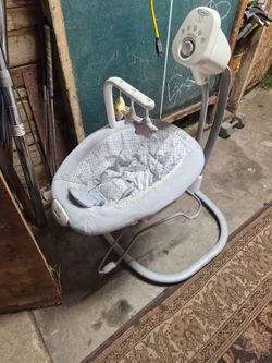 Baby swing