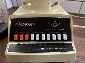 Osterizer 10 Speed Vintage Blender - Works Great! for Sale in Los