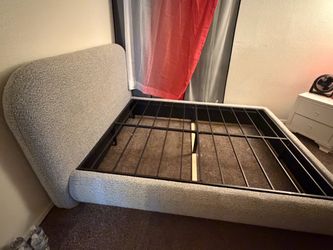 Bed Queen / cama