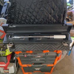 Icon 1/2" Drive 50-250lbs Torque Wrench 