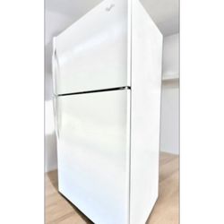 32 cu in. Whirlpool Refrigerator