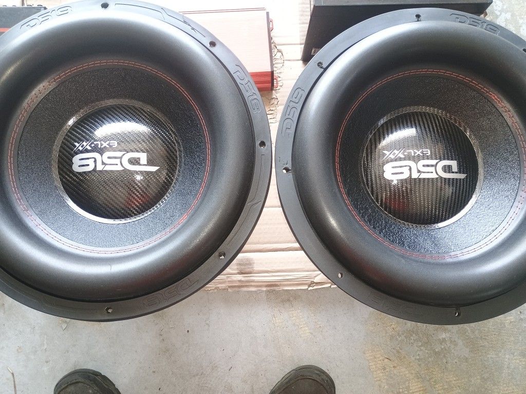 Ds 18 EXL-XX 15" SUBS