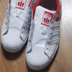 Adidas Shell Toe  Size 8 1/2