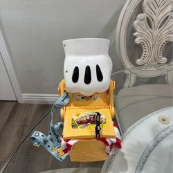Disneyland popcorn bucket