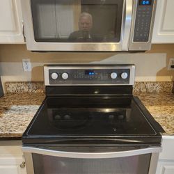 Whirlpool Range and Microwave Oven. $400 obo