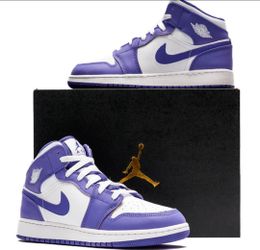WOMEN'S  NIKE AIR JORDAN 1 MID GS "PURPLE VENOM" SNEAKERS SZ 7Y  ** NEW IN BOX! **