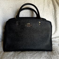 Black Leather Coach Bag. Gold Hardware