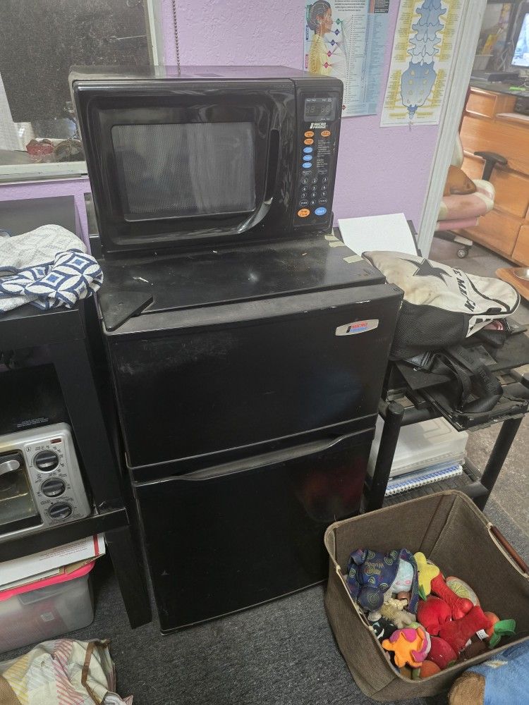 Microwave + Mini Fridge Combo