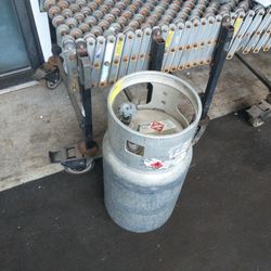 Aluminum Fork Lift Propane Tank 33 Lb. We Have 1 Or 2 Left.