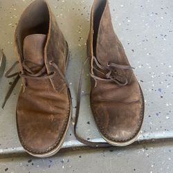 Men’s Clarks Boots Size 9.5