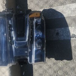 2022 Silverado Headlight Right 